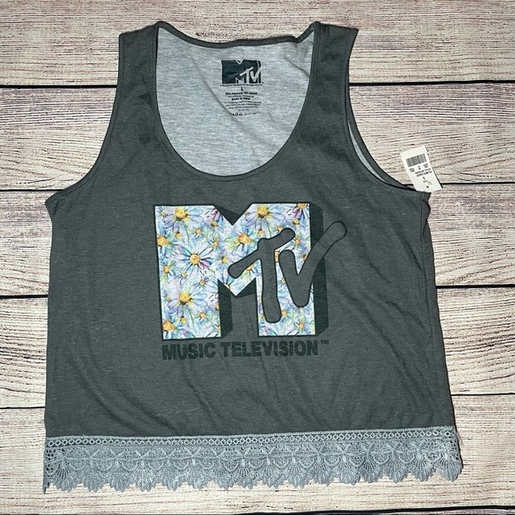 Tops - NWT MTV CROPPED TANK TOP LACE HEM GRAY FLORAL - LG